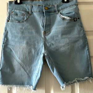 Men’s Born Primitive jean shorts. 7”. Size Large